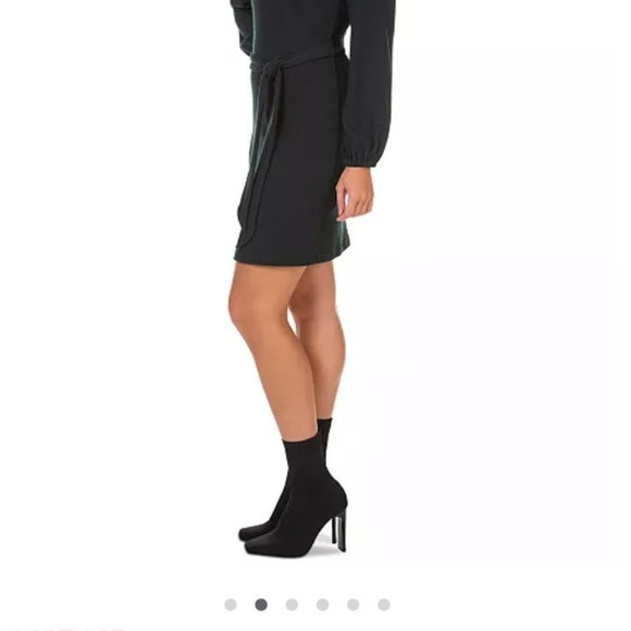 Belted balloon-sleeve sweater dress size M - Picture 2 of 4